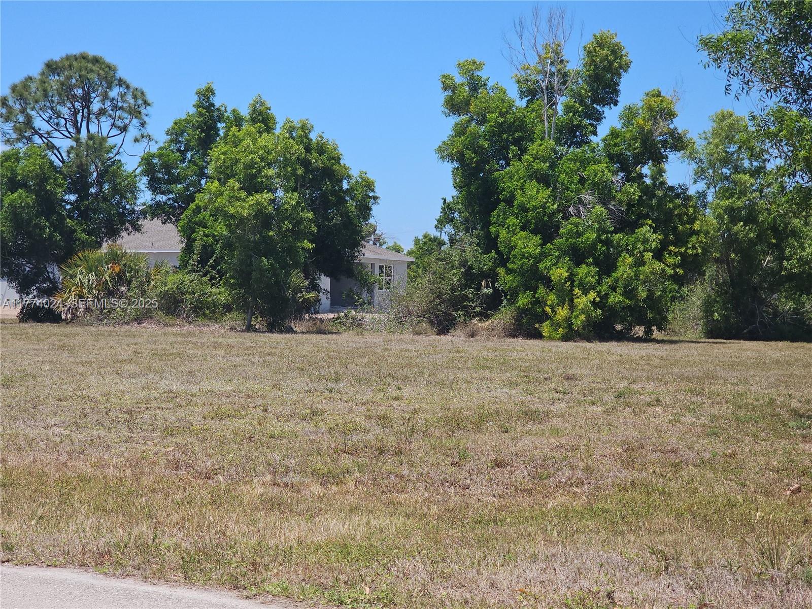 4134 Nw 39 Th Place Property Photo 3