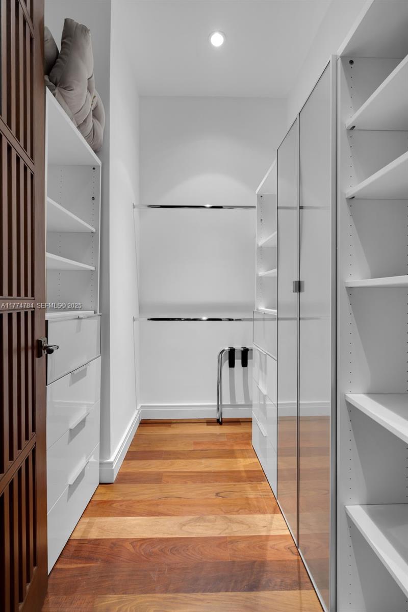9 Harbor Point Property Photo 45