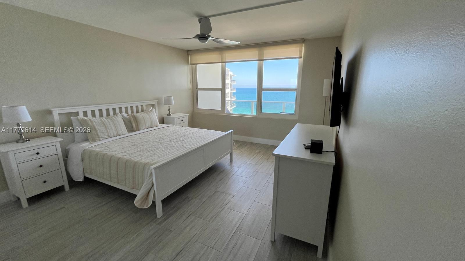 3505 S Ocean Drive 1421 Property Photo 9