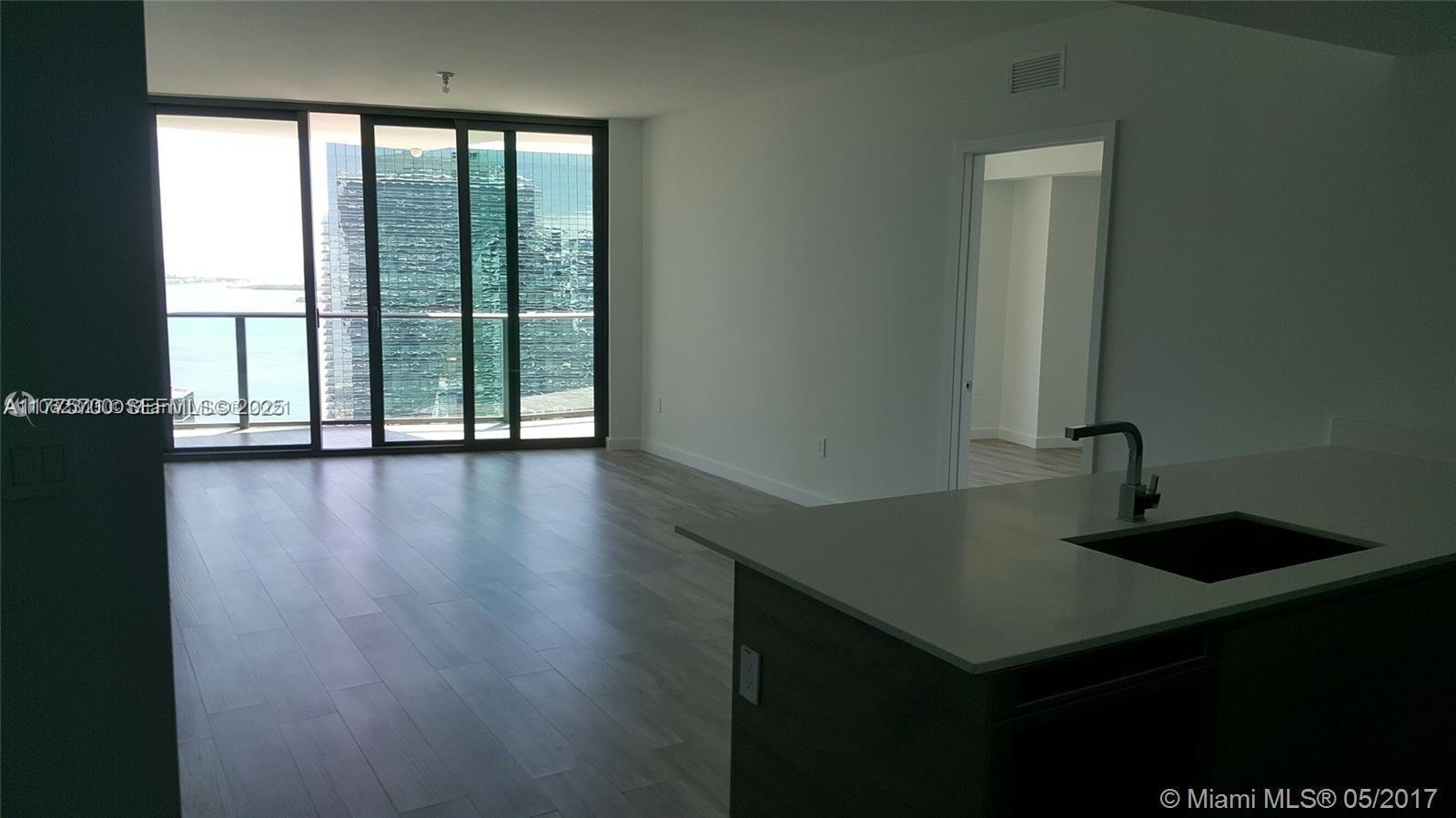 1300 S Miami Avenue 4002 Property Photo 3
