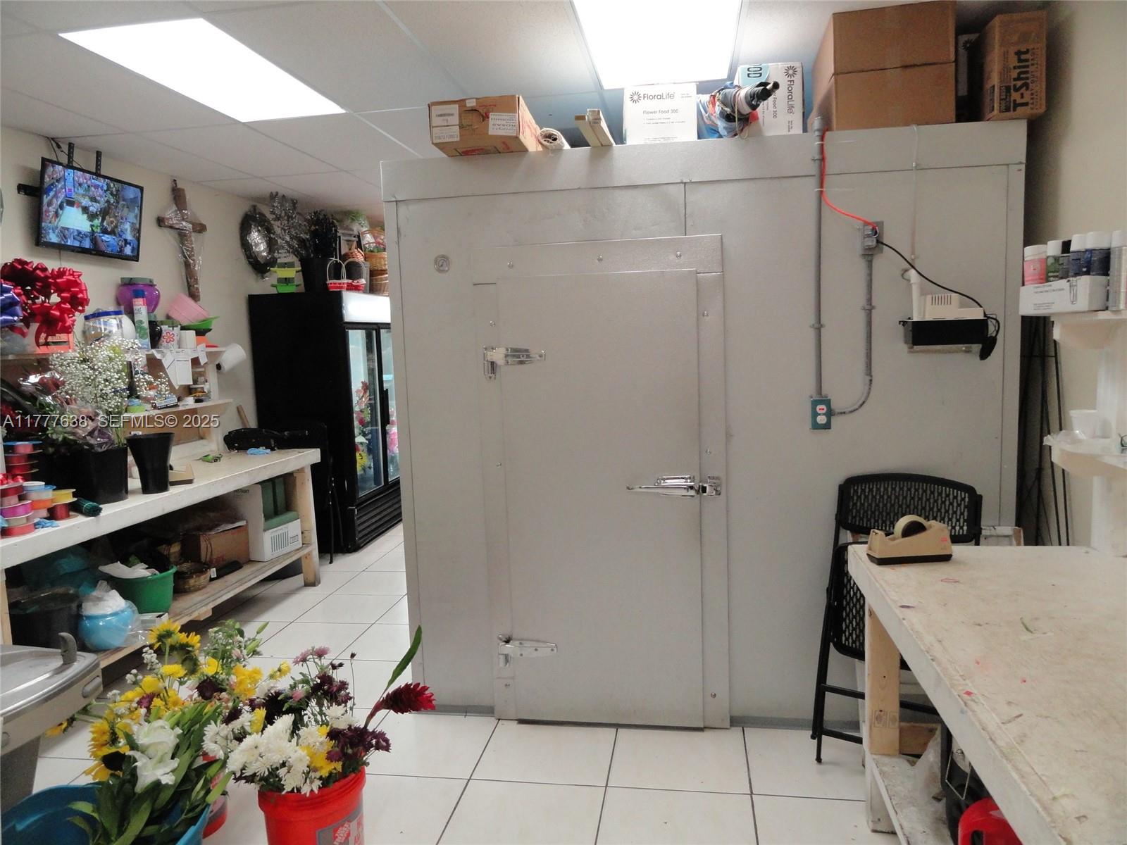 A11777638 Property Photo 19