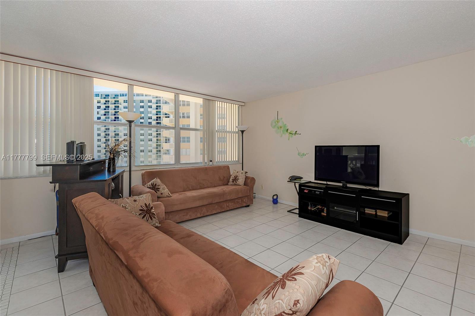 1817 S Ocean Drive 628 Property Photo 6