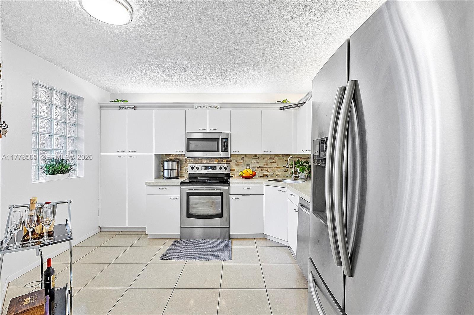 4101 E Coral Tree Circle 313 Property Photo 19