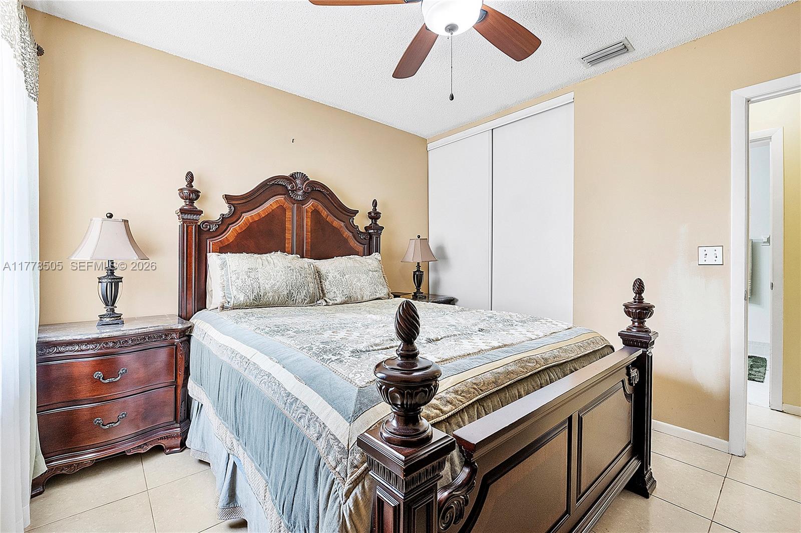 4101 E Coral Tree Circle 313 Property Photo 22