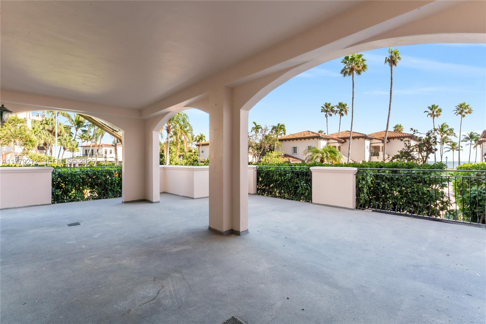 19112 Fisher Island Drive 19112 Property Photo 5