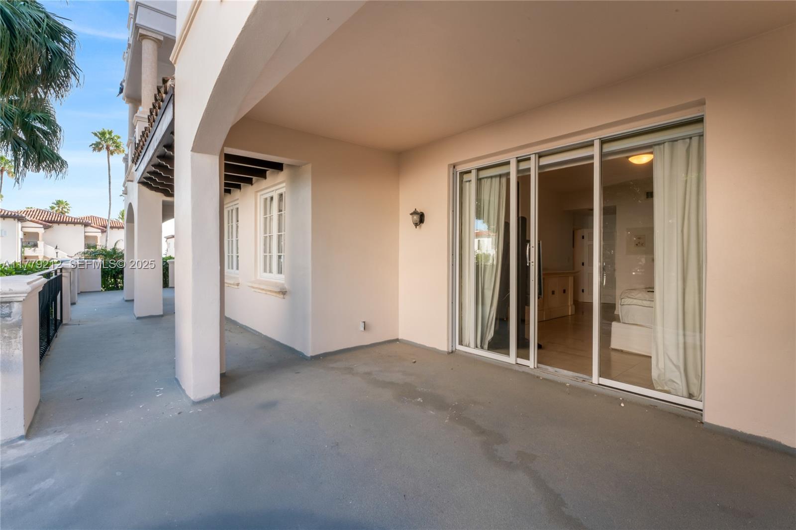19112 Fisher Island Drive 19112 Property Photo 9