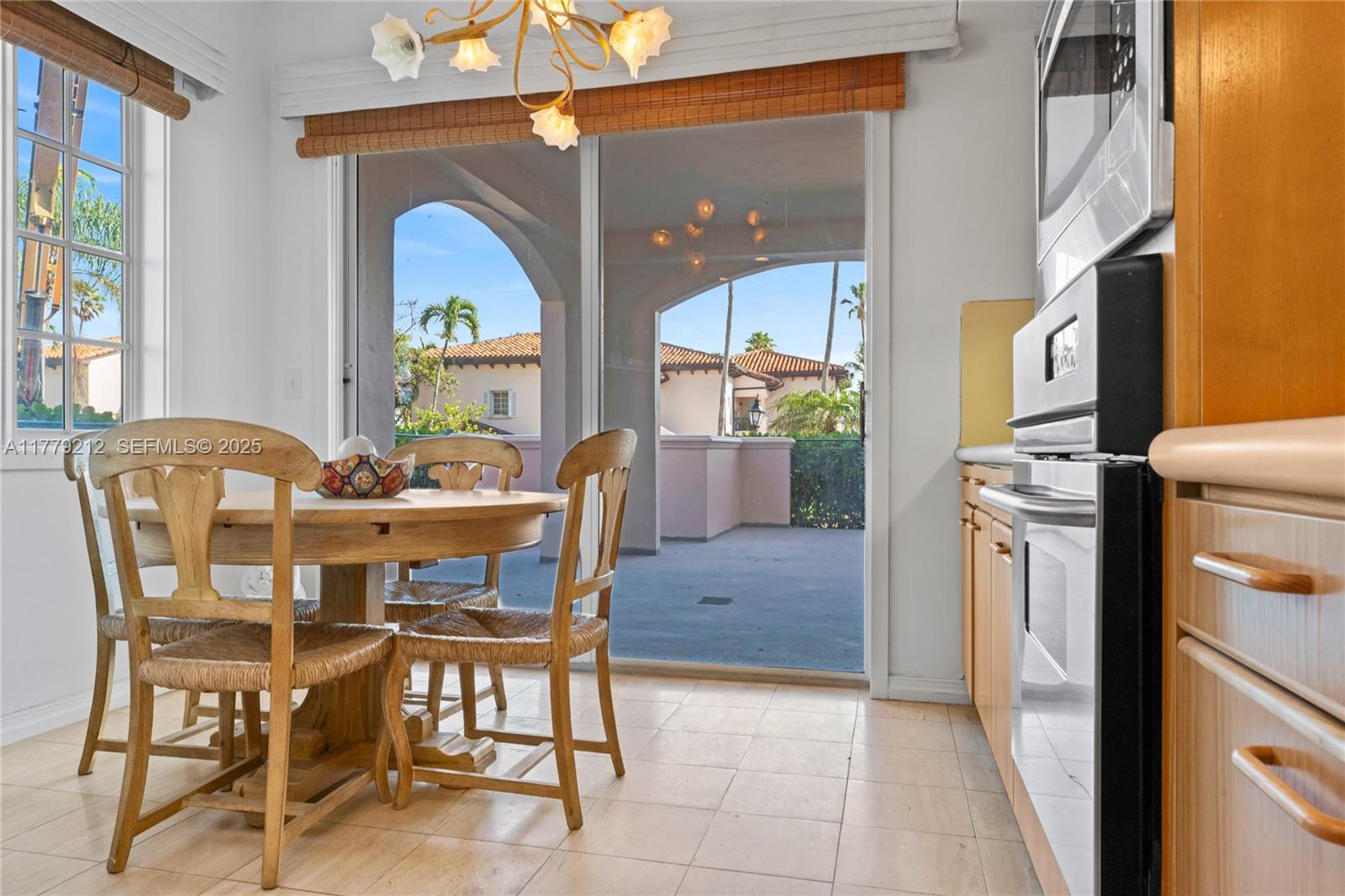 19112 Fisher Island Drive 19112 Property Photo 23