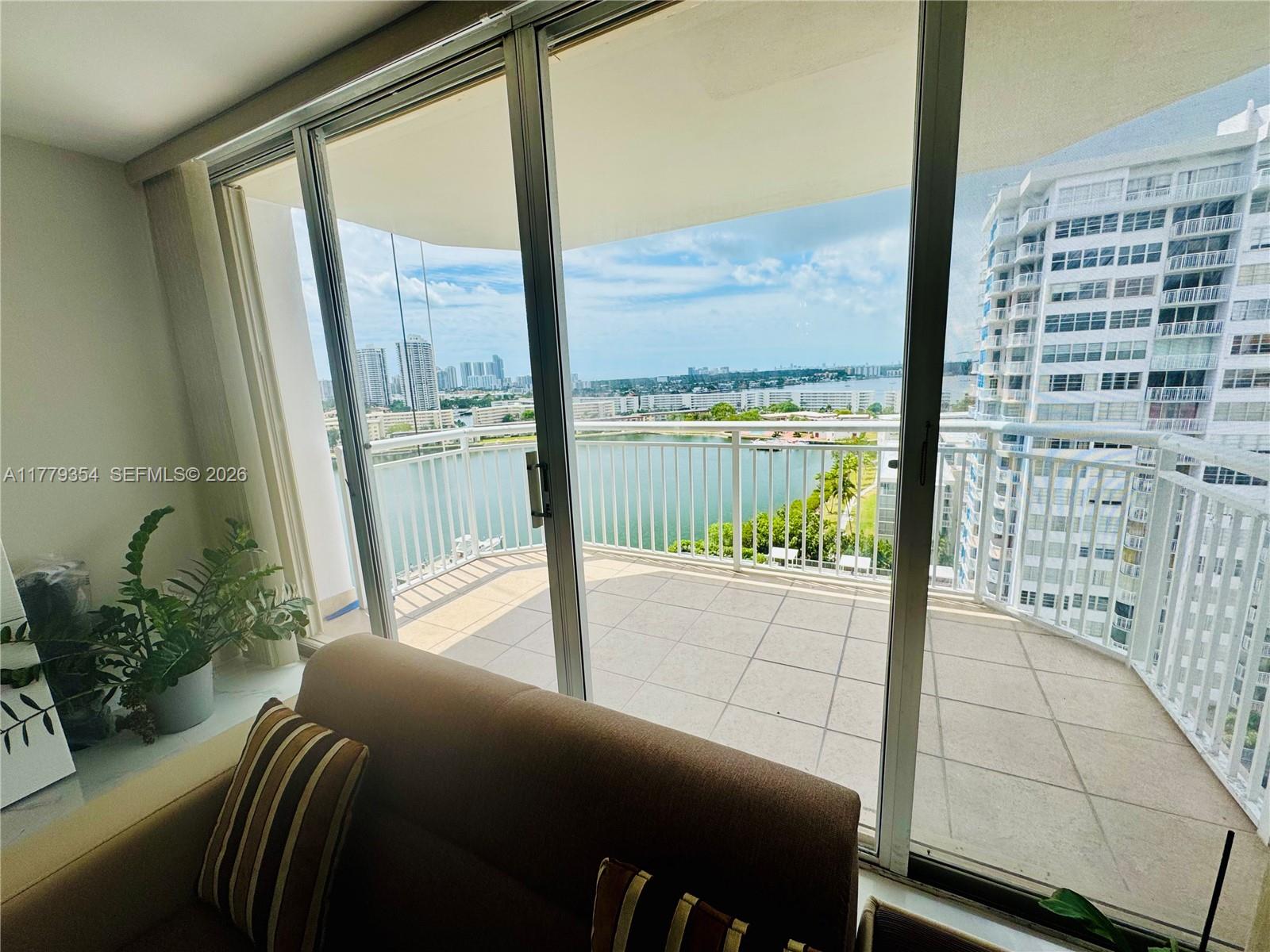 18071 Biscayne Boulevard 1503 Property Photo 12