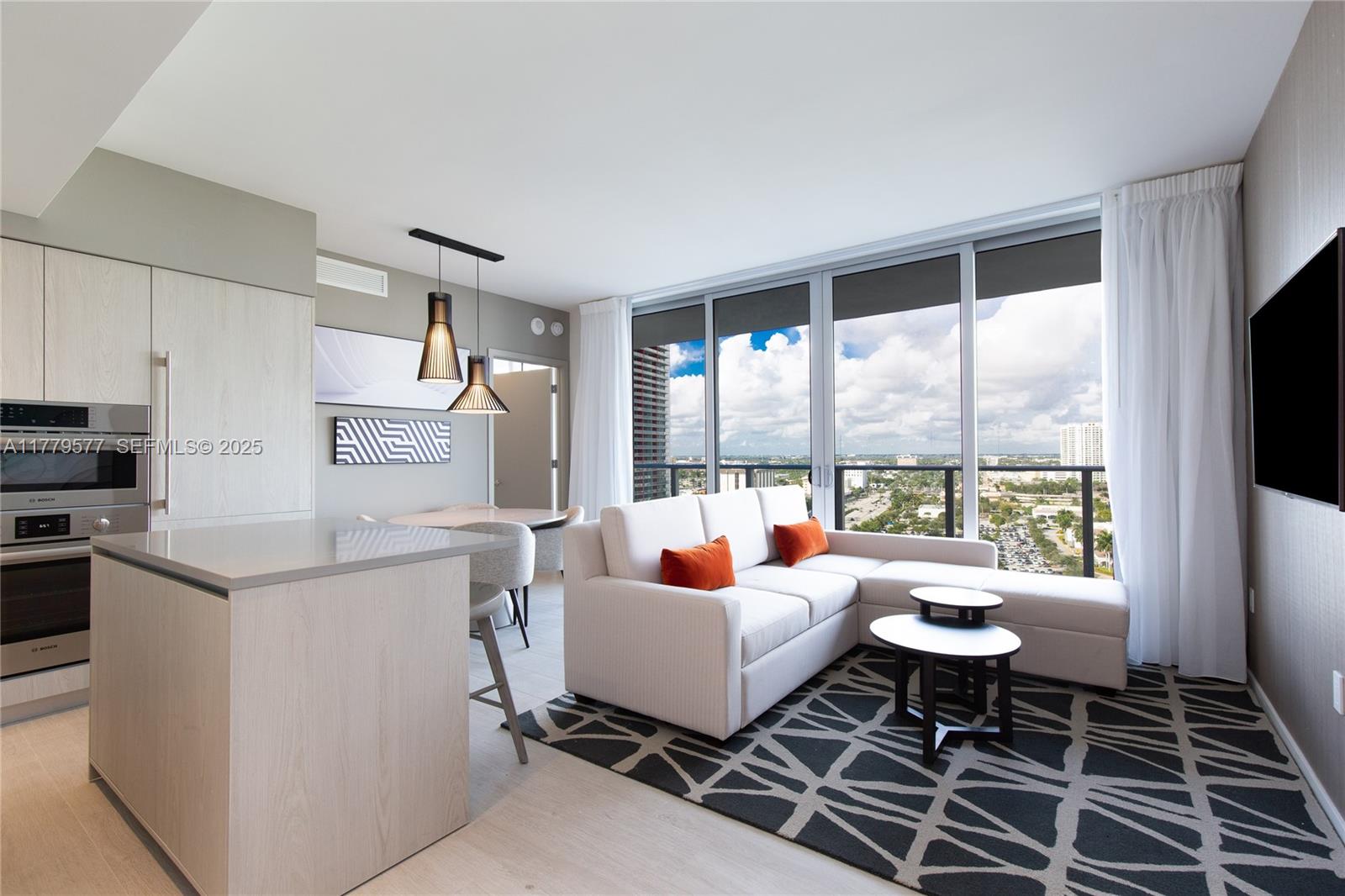 4010 S Ocean Drive R2204 Property Photo 6