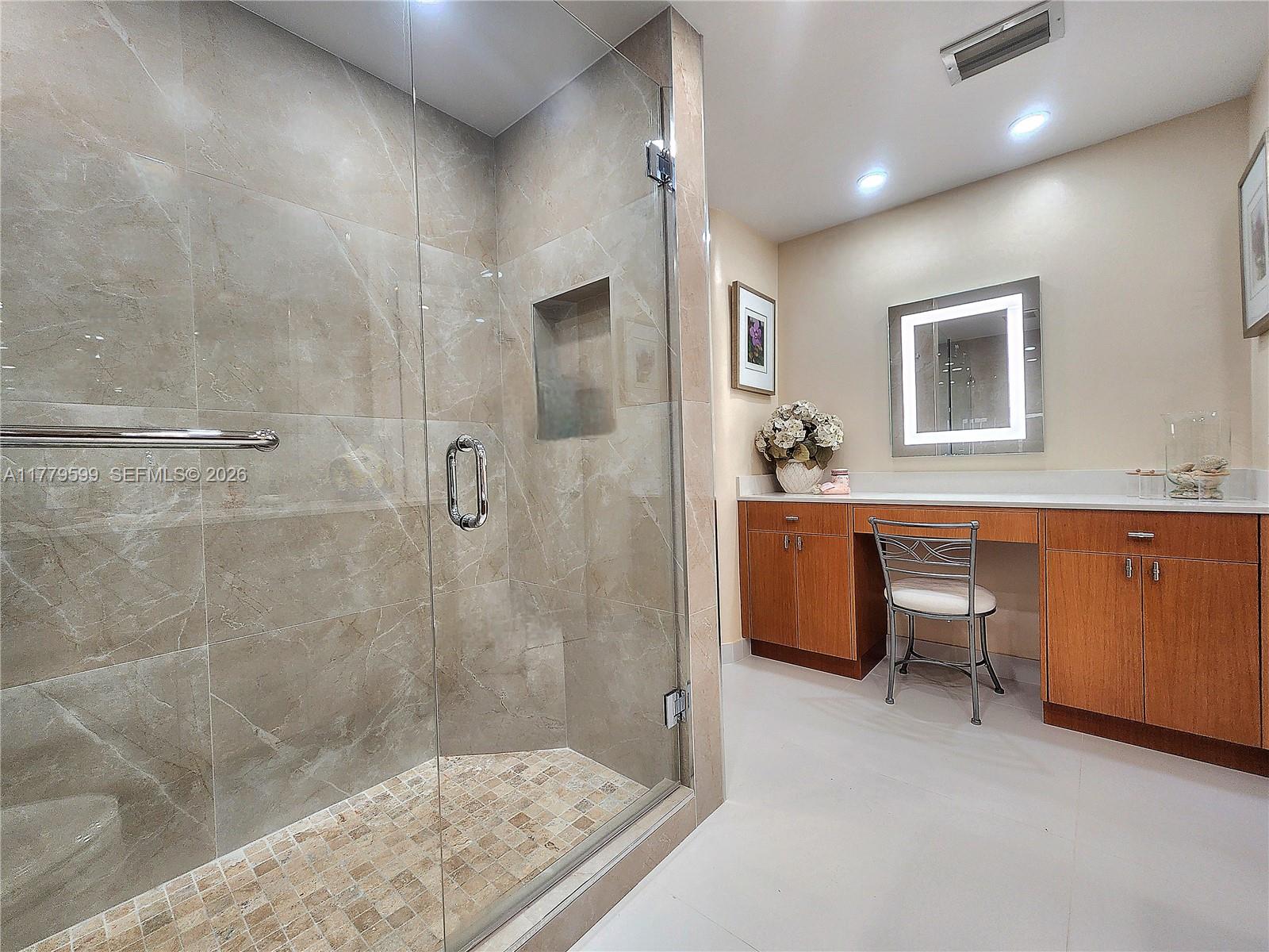 3505 S Ocean Drive 1214 Property Photo 23