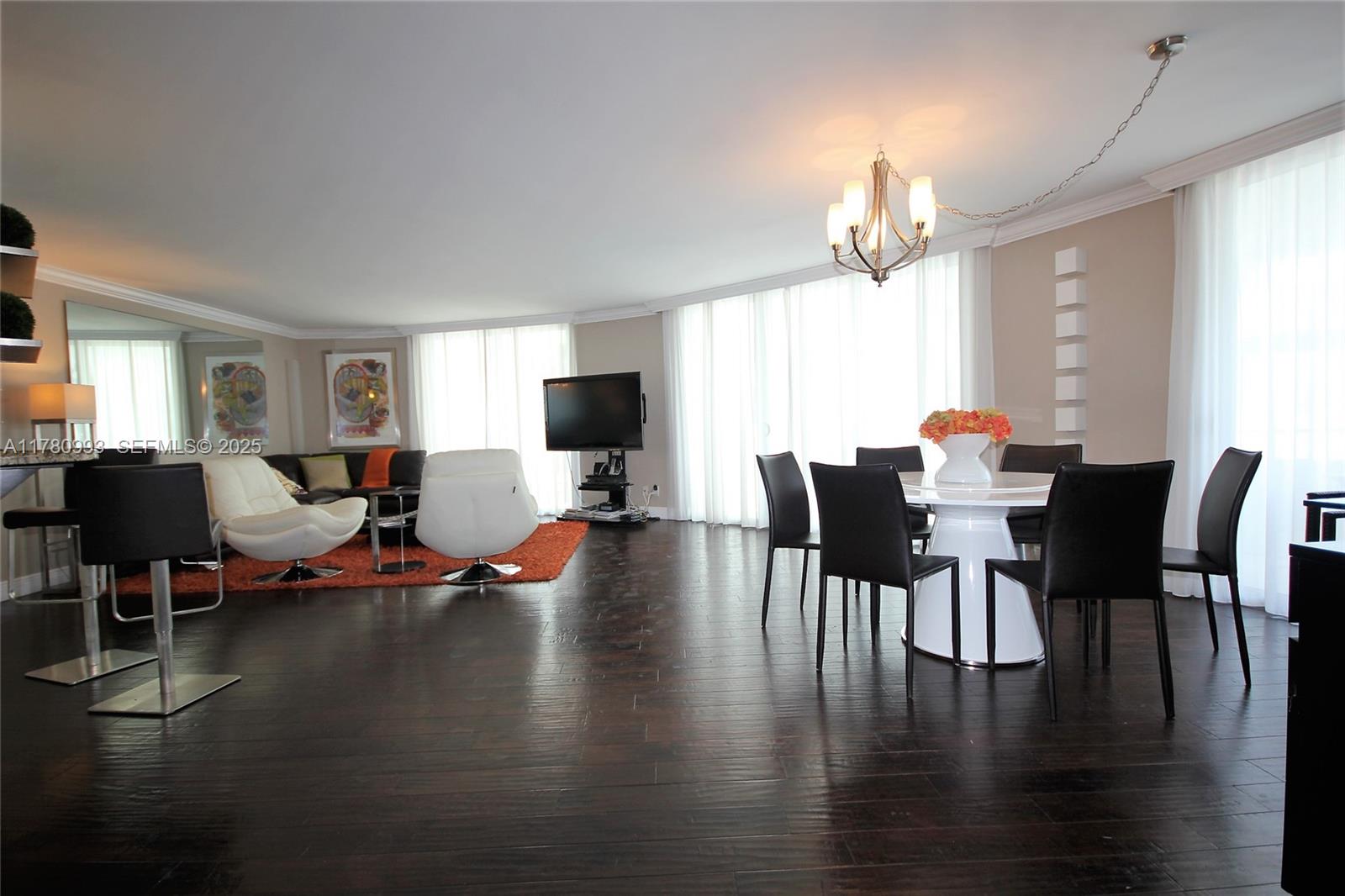 5151 Collins Avenue 924 Property Photo 1