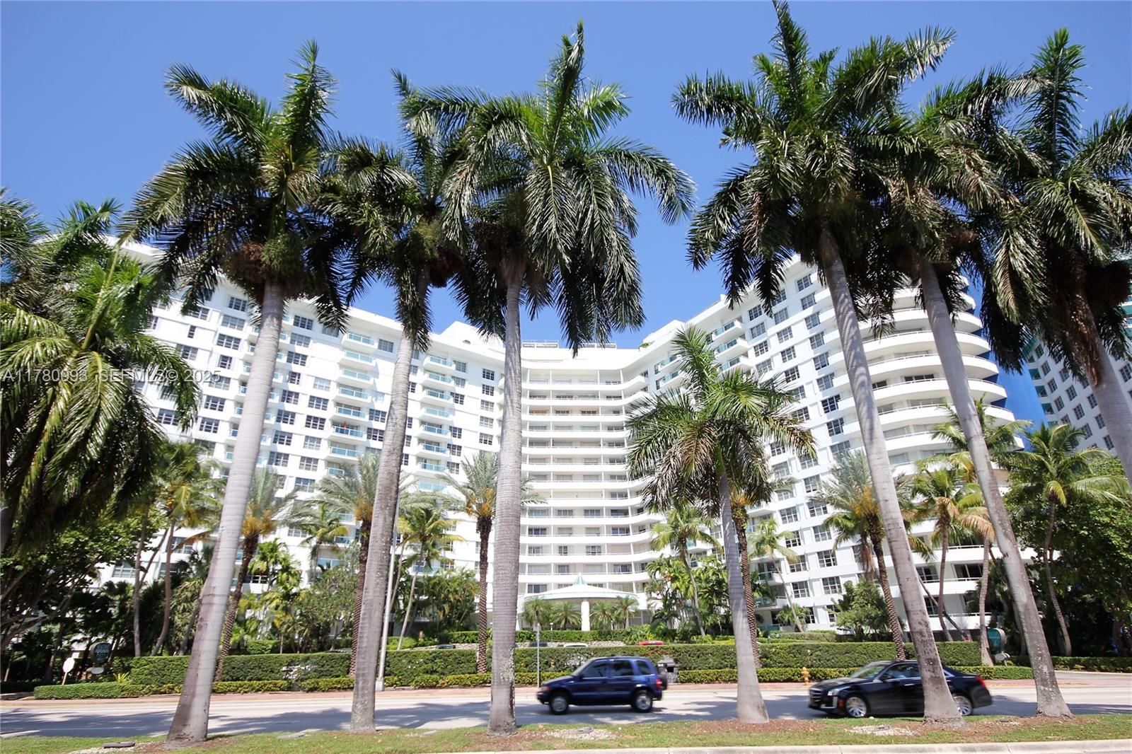 5151 Collins Avenue 924 Property Photo 14