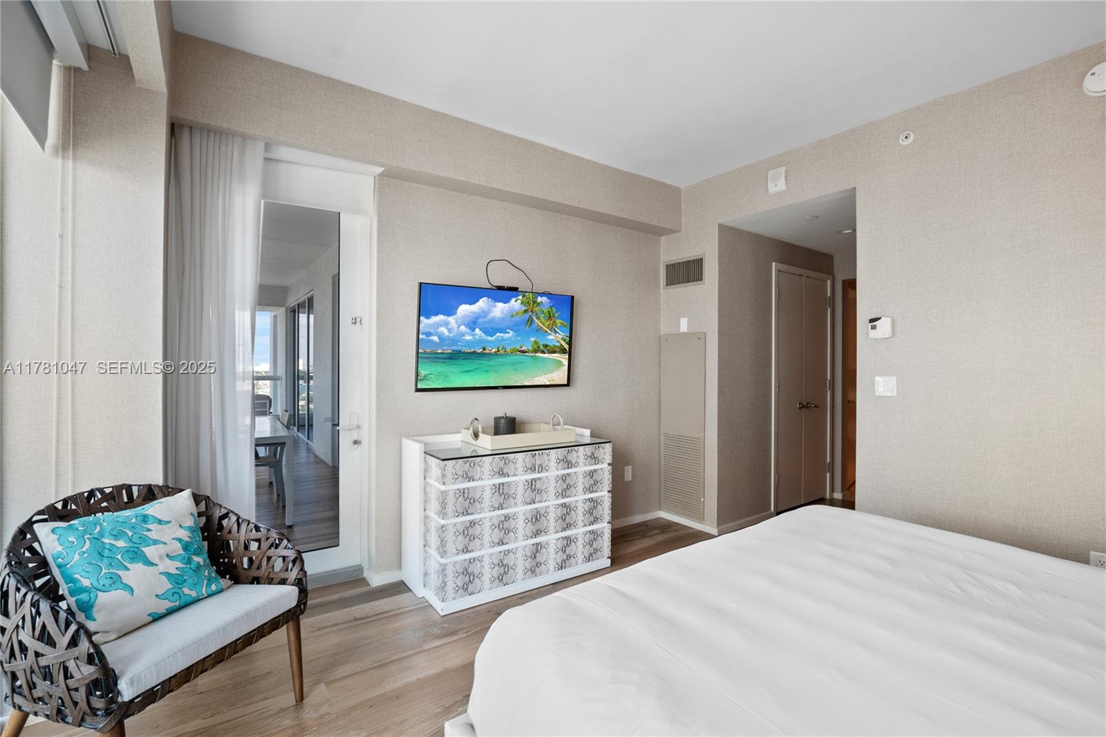 551 N Fort Lauderdale Beach Boulevard H1705 Property Photo 13