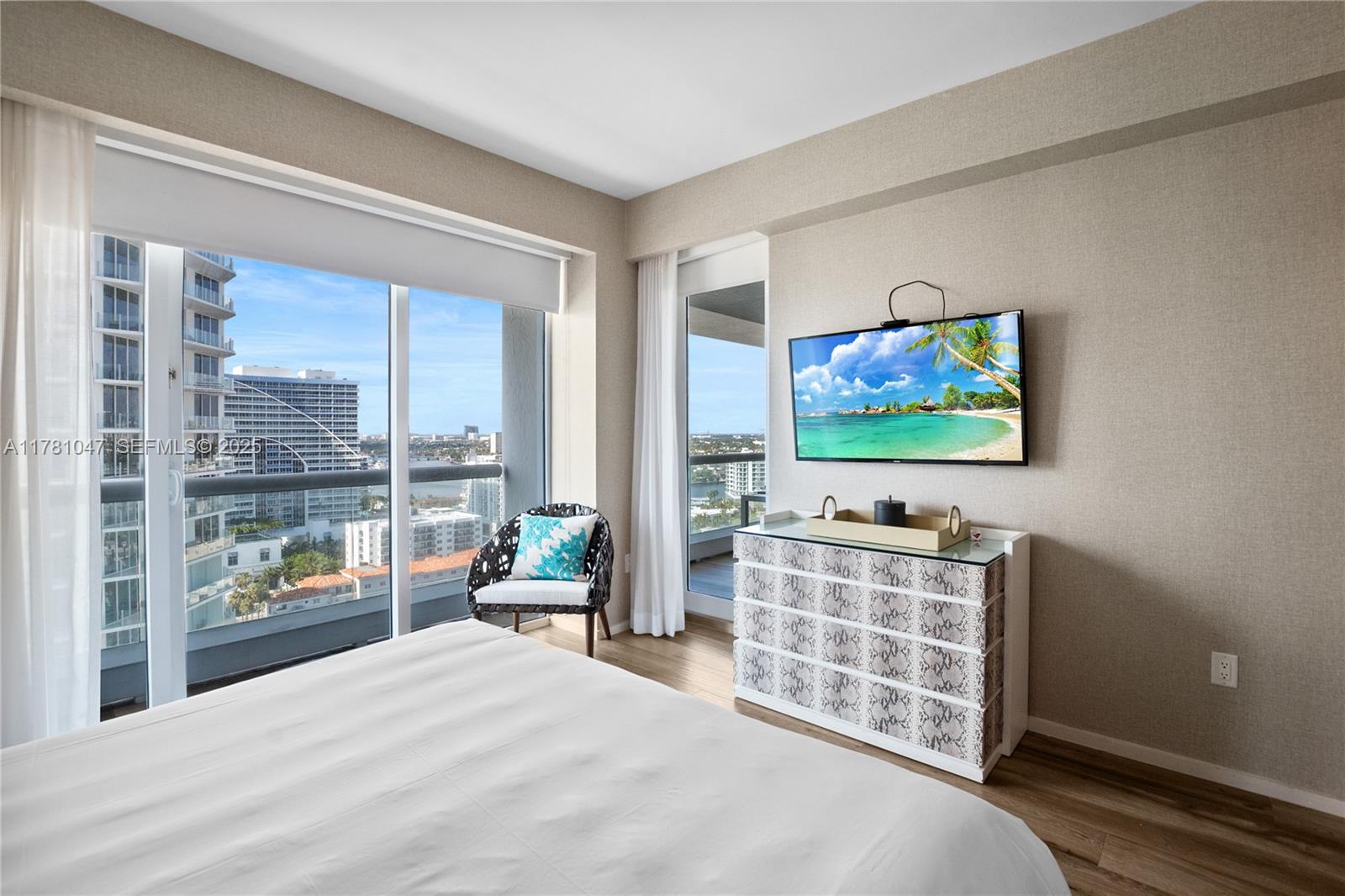 551 N Fort Lauderdale Beach Boulevard H1705 Property Photo 14