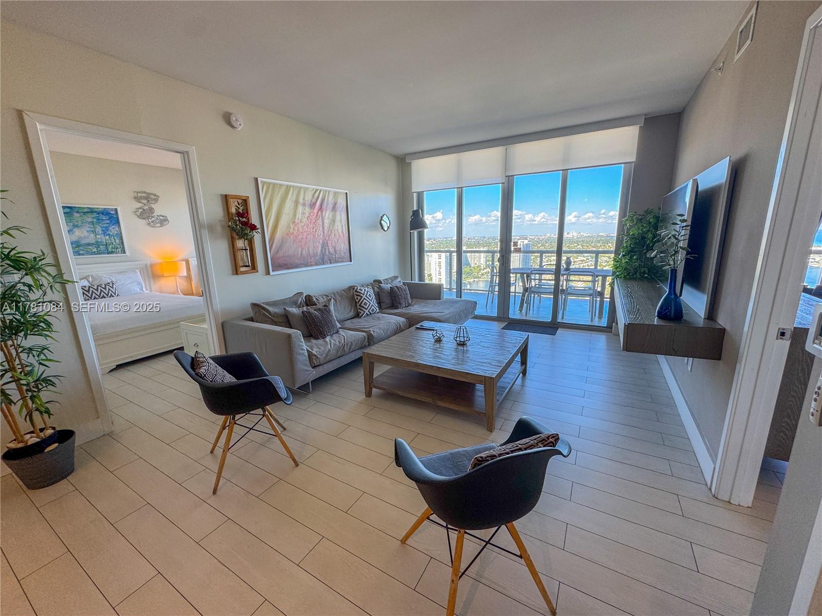 2600 E Hallandale Beach Boulevard T3208 Property Photo 2