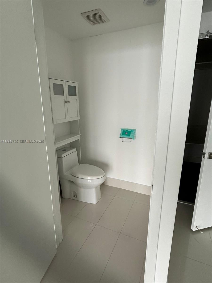 A11782745 Property Photo 4