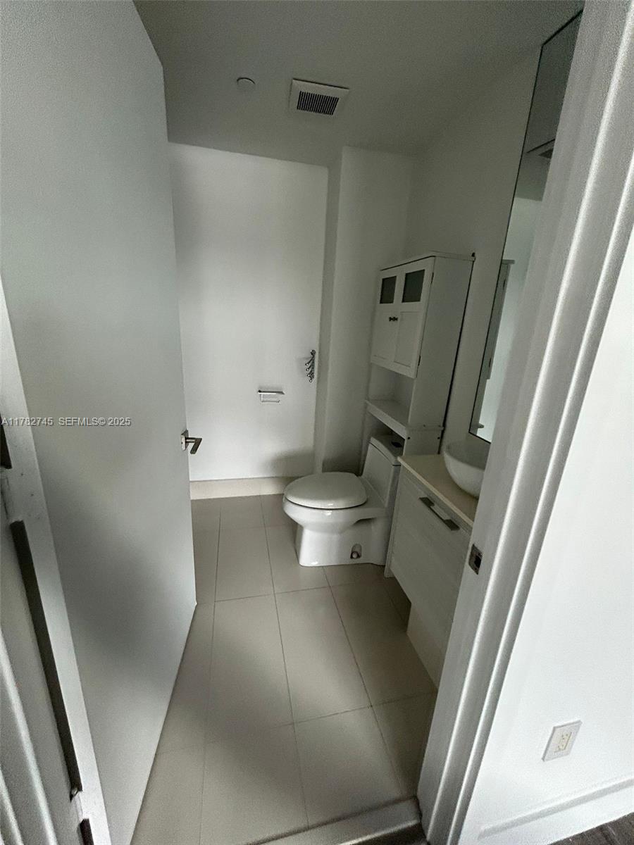 A11782745 Property Photo 7