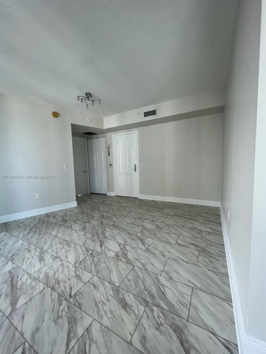 3370 Hidden Bay Drive 610 Property Photo 4