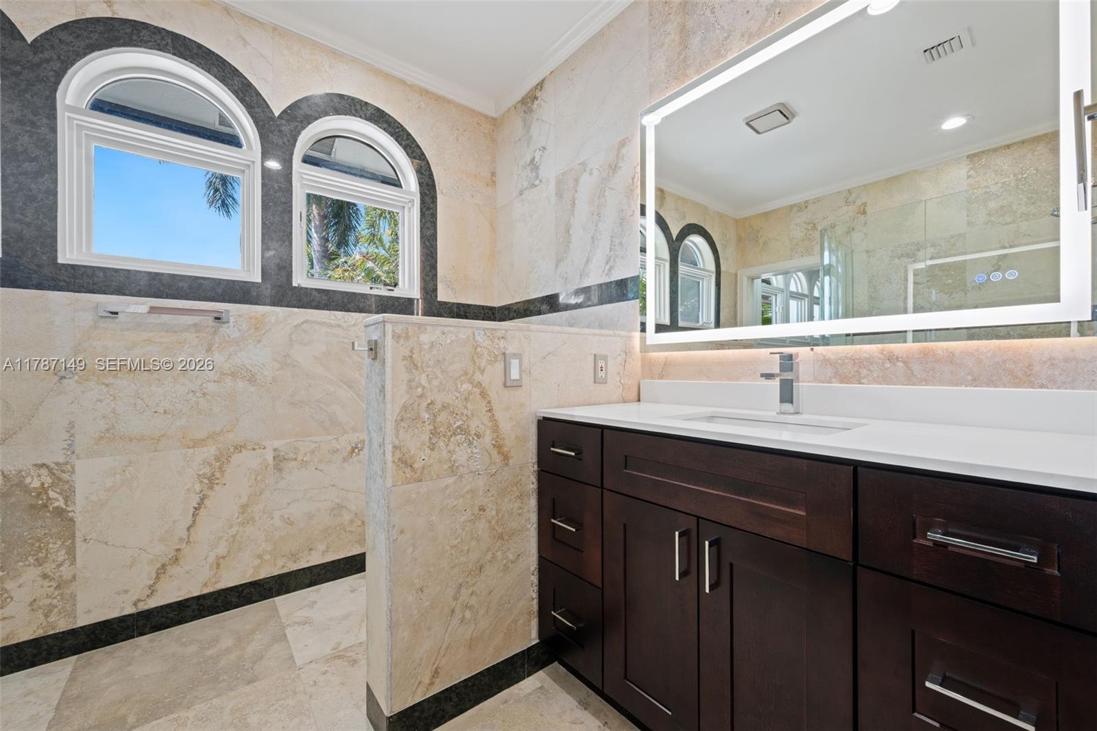 2561 Lucille Drive Property Photo 51