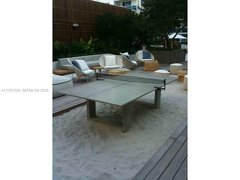 2301 Collins Avenue 1221 Property Photo 35
