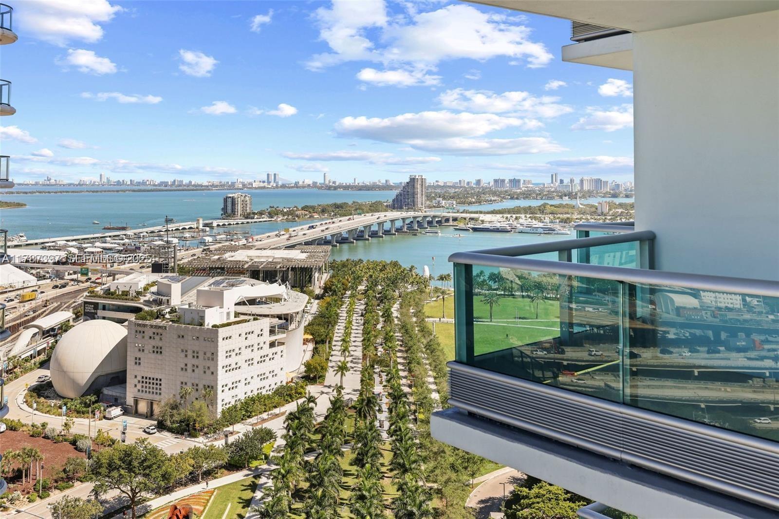 900 Biscayne Boulevard 2410 Property Photo 1