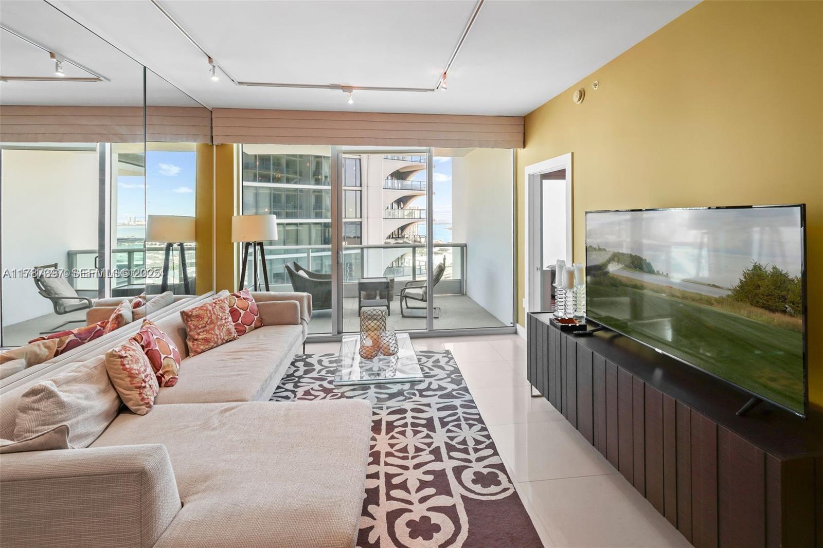 900 Biscayne Boulevard 2410 Property Photo 6