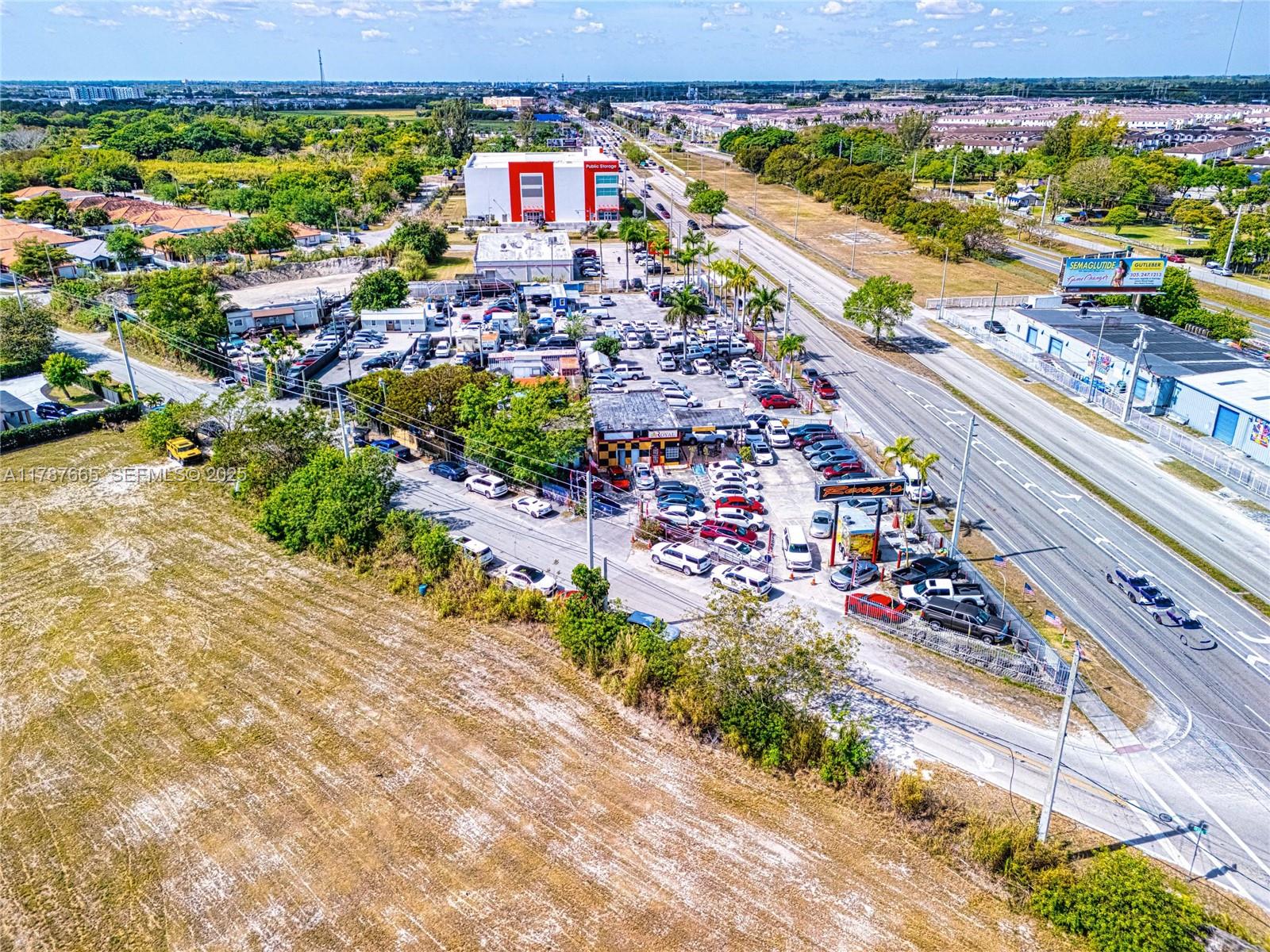 22825 S Dixie Highway Property Photo 12