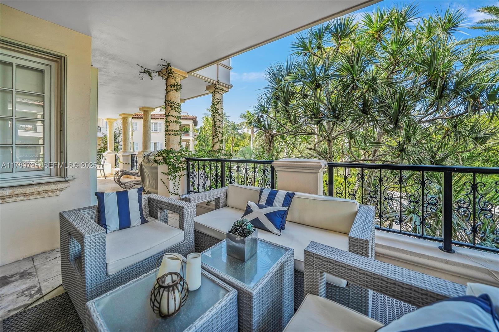 19227 Fisher Island Drive 19227 Property Photo 31