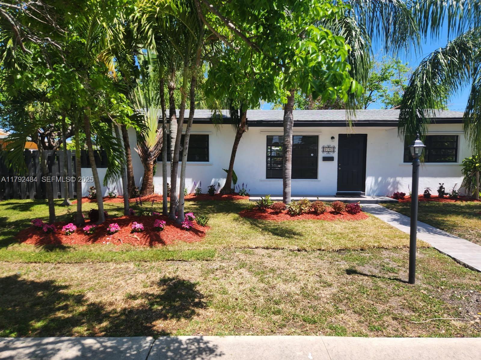 9340 Martinique Drive Property Photo 2