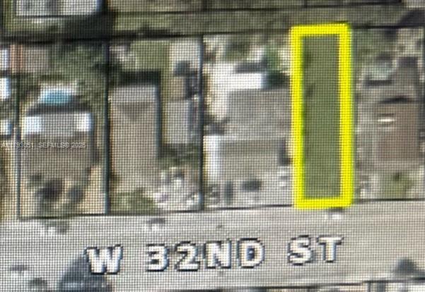 137 W 32 Street