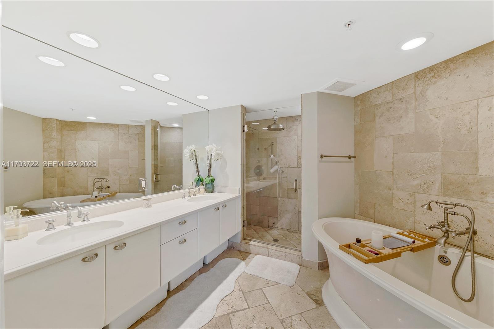 333 Las Olas Way 2401 Property Photo 29