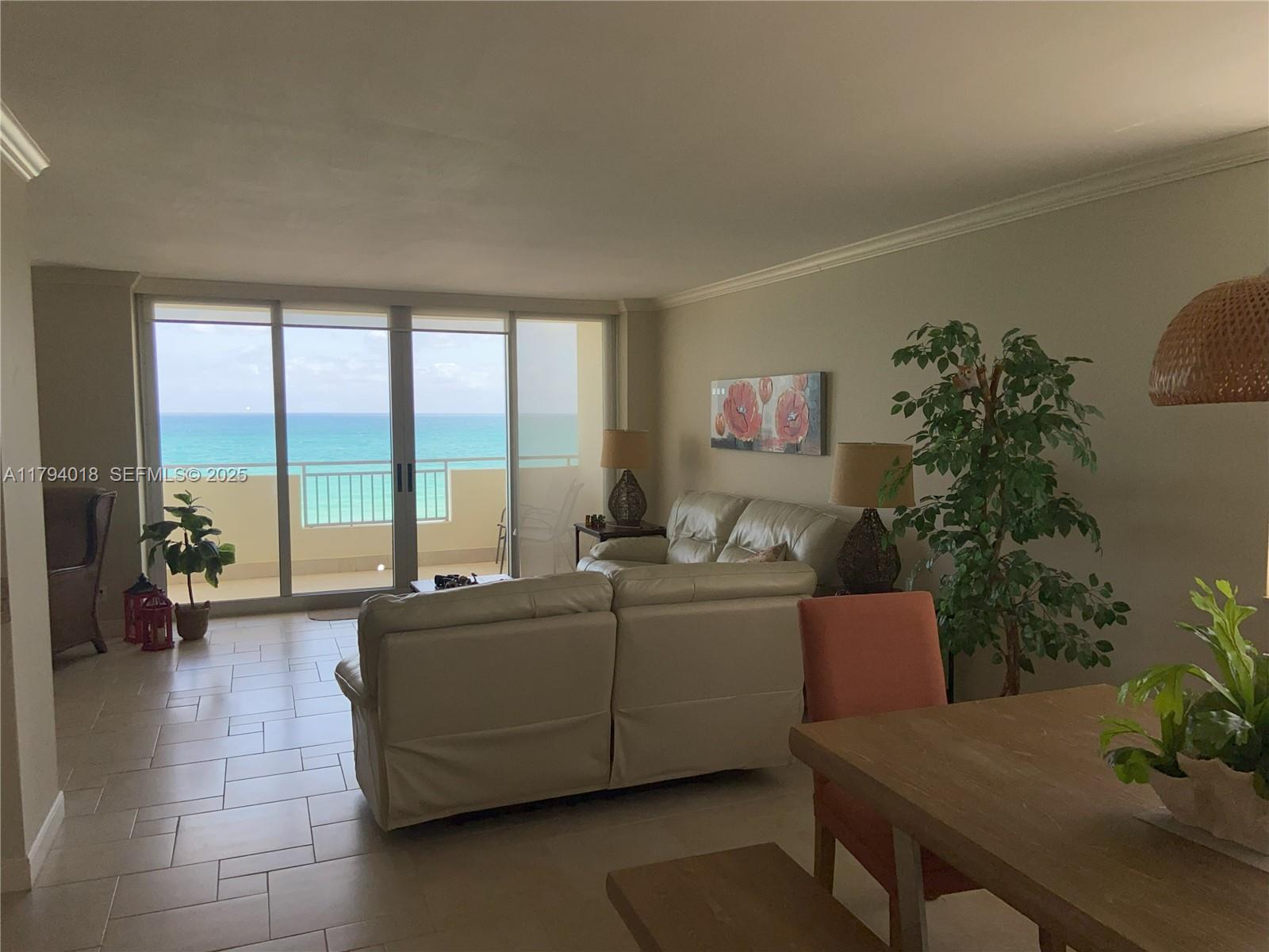 3180 S Ocean Drive 716 Property Photo 5