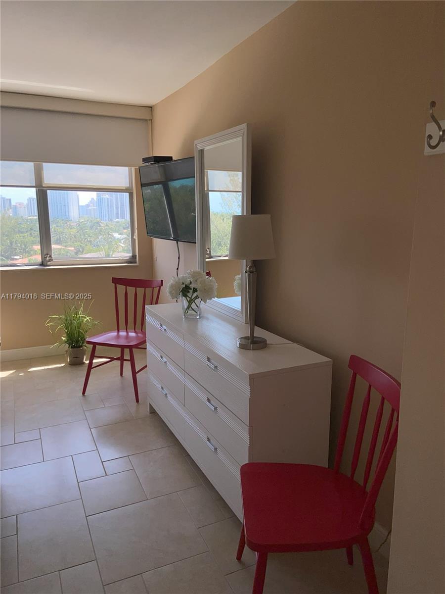 3180 S Ocean Drive 716 Property Photo 15