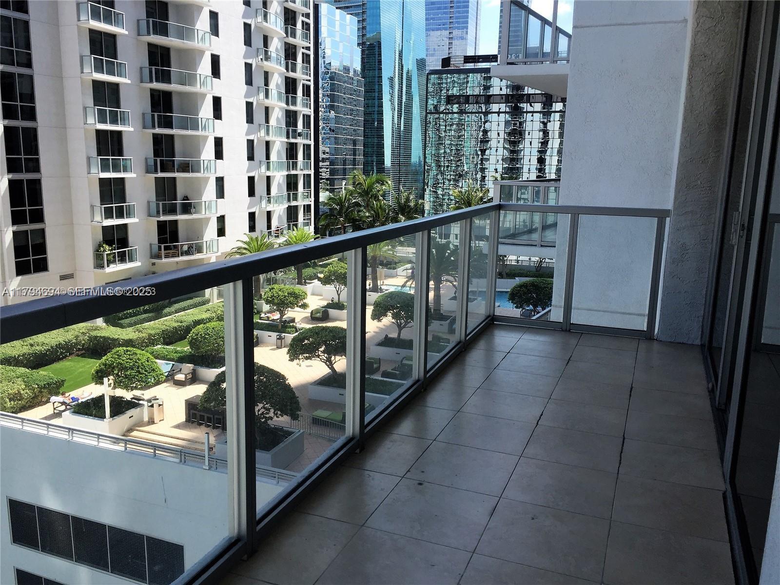 1050 Brickell Avenue 1602 Property Photo 7