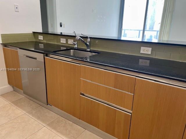 1050 Brickell Avenue 1602 Property Photo 15