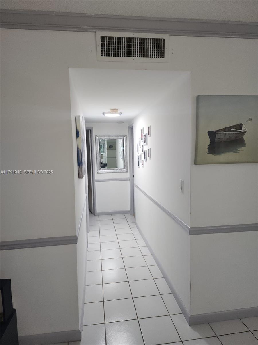 4400 Hillcrest Drive 215-b Property Photo 22