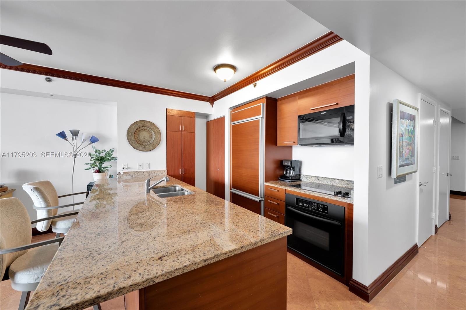 1830 S Ocean Drive 4712 Property Photo 4
