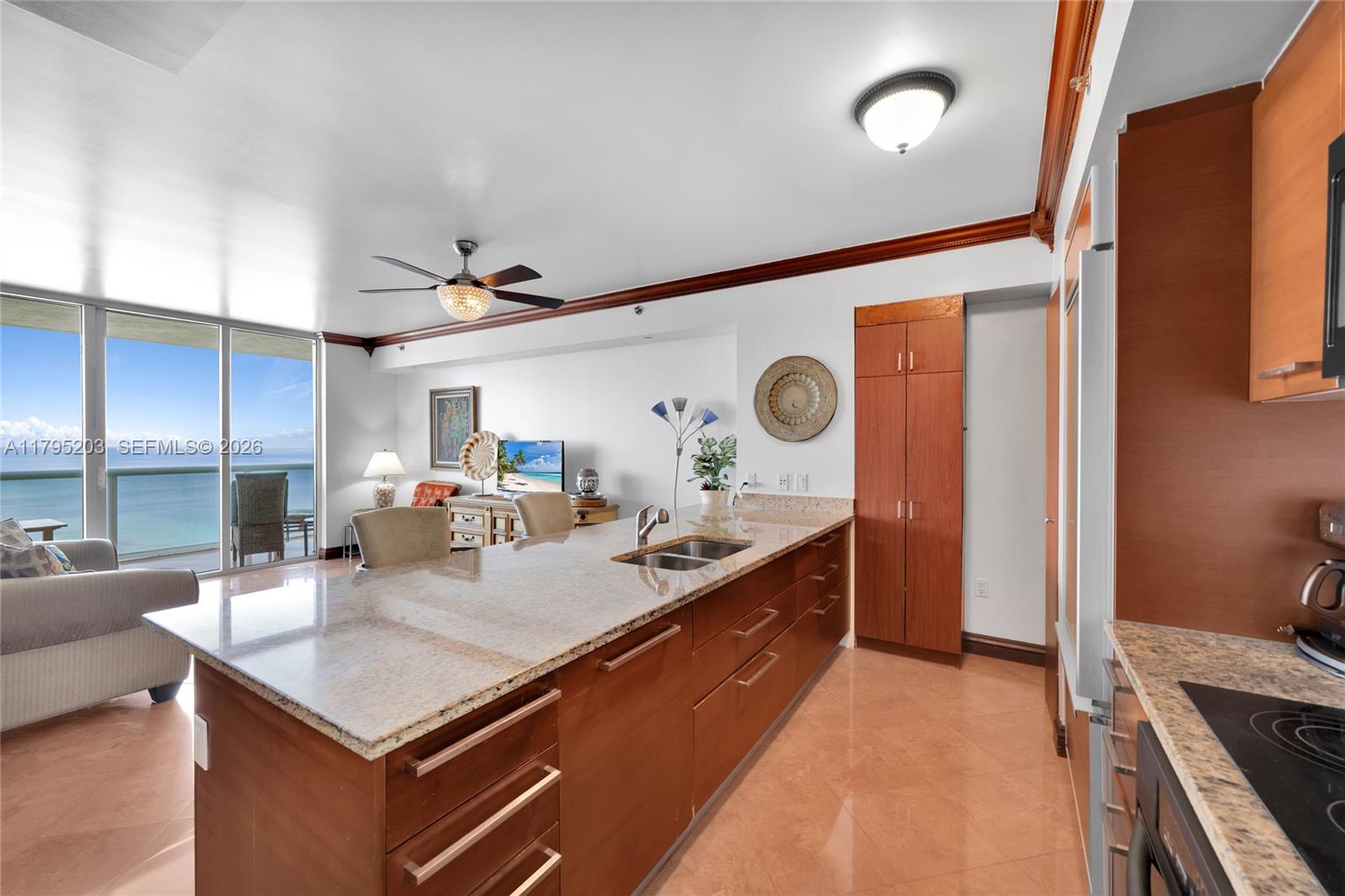 1830 S Ocean Drive 4712 Property Photo 5