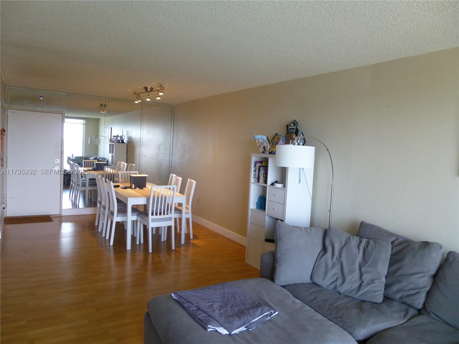 2801 Ne 183rd Street 1507w Property Photo 6