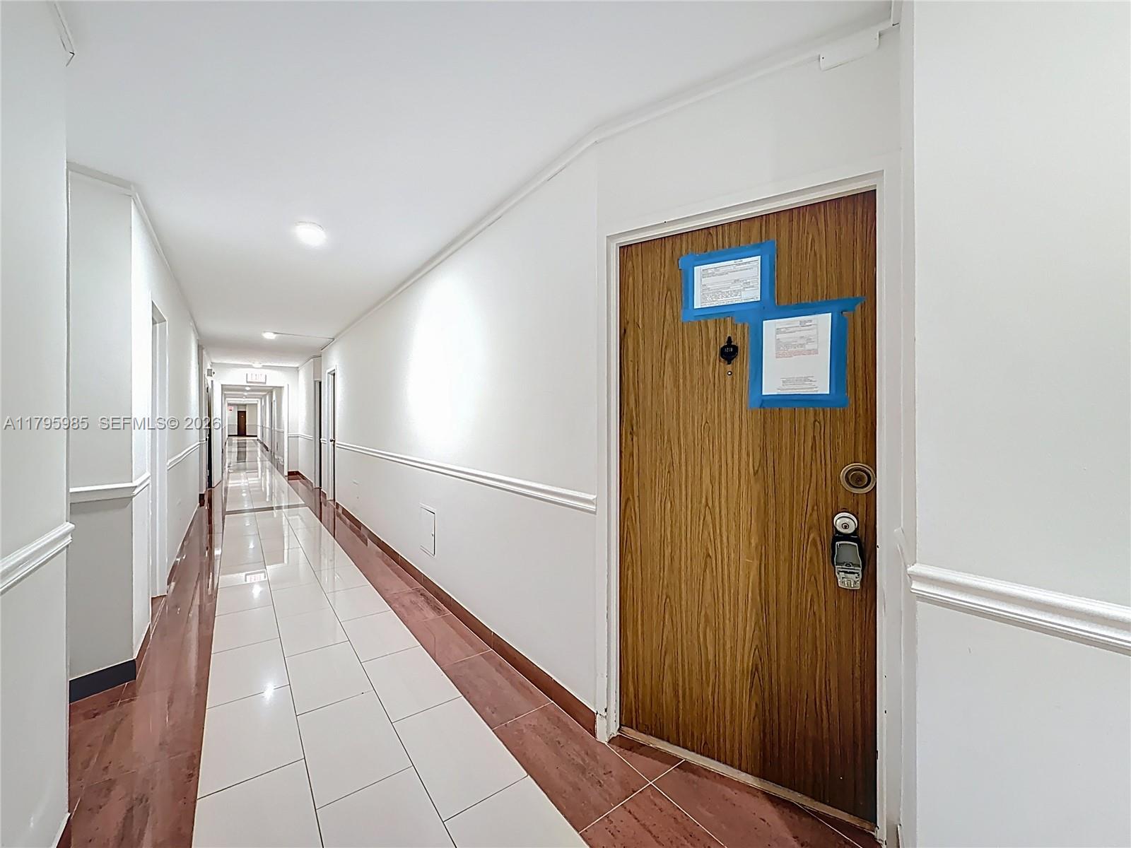 2899 Collins Avenue 1218 Property Photo 5
