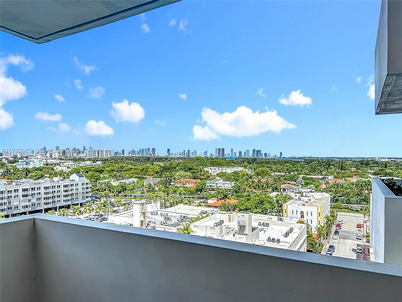 2899 Collins Avenue 1218 Property Photo 31