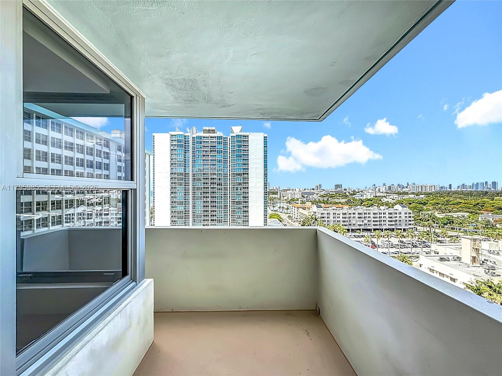 2899 Collins Avenue 1218 Property Photo 33