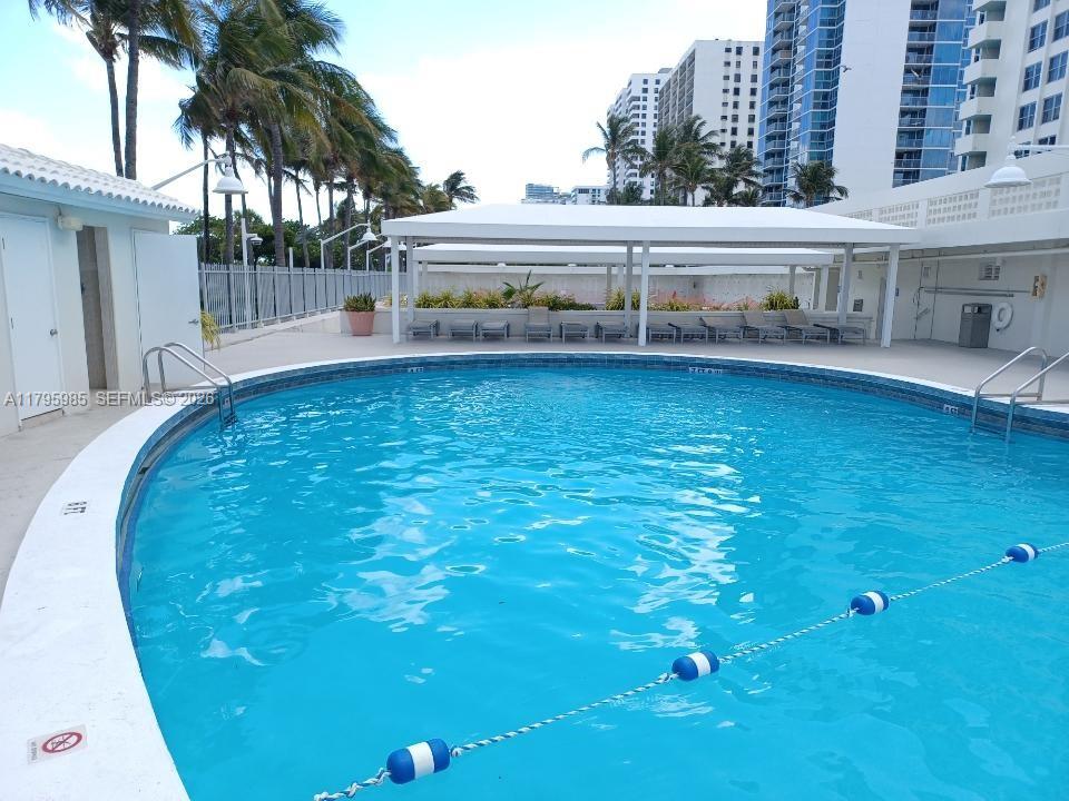 2899 Collins Avenue 1218 Property Photo 44