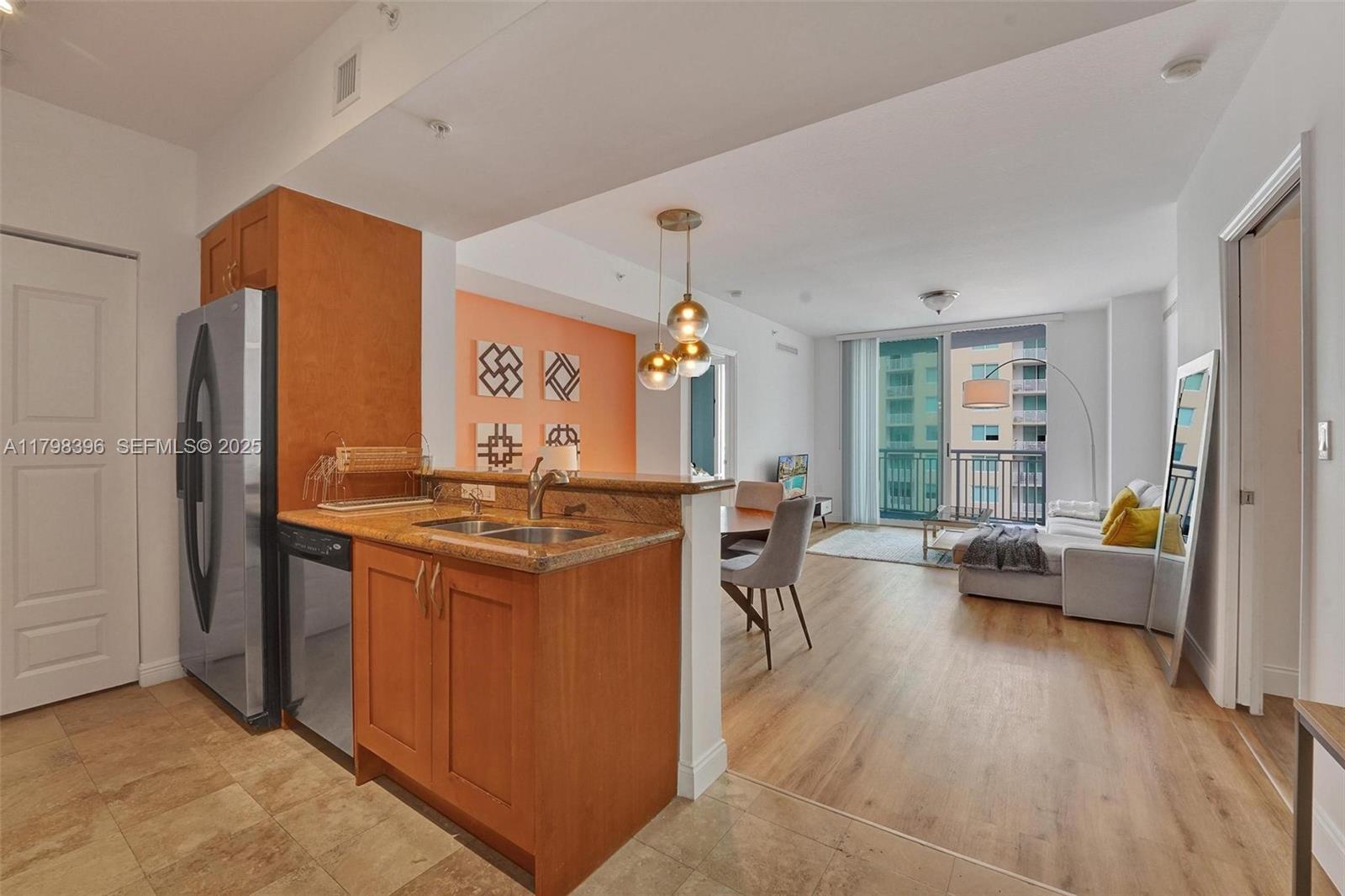 1745 E Hallandale Beach Boulevard 2105w Property Photo 16