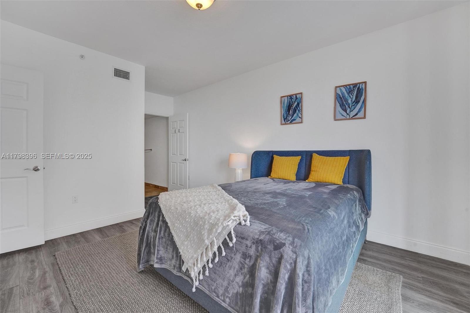 1745 E Hallandale Beach Boulevard 2105w Property Photo 20