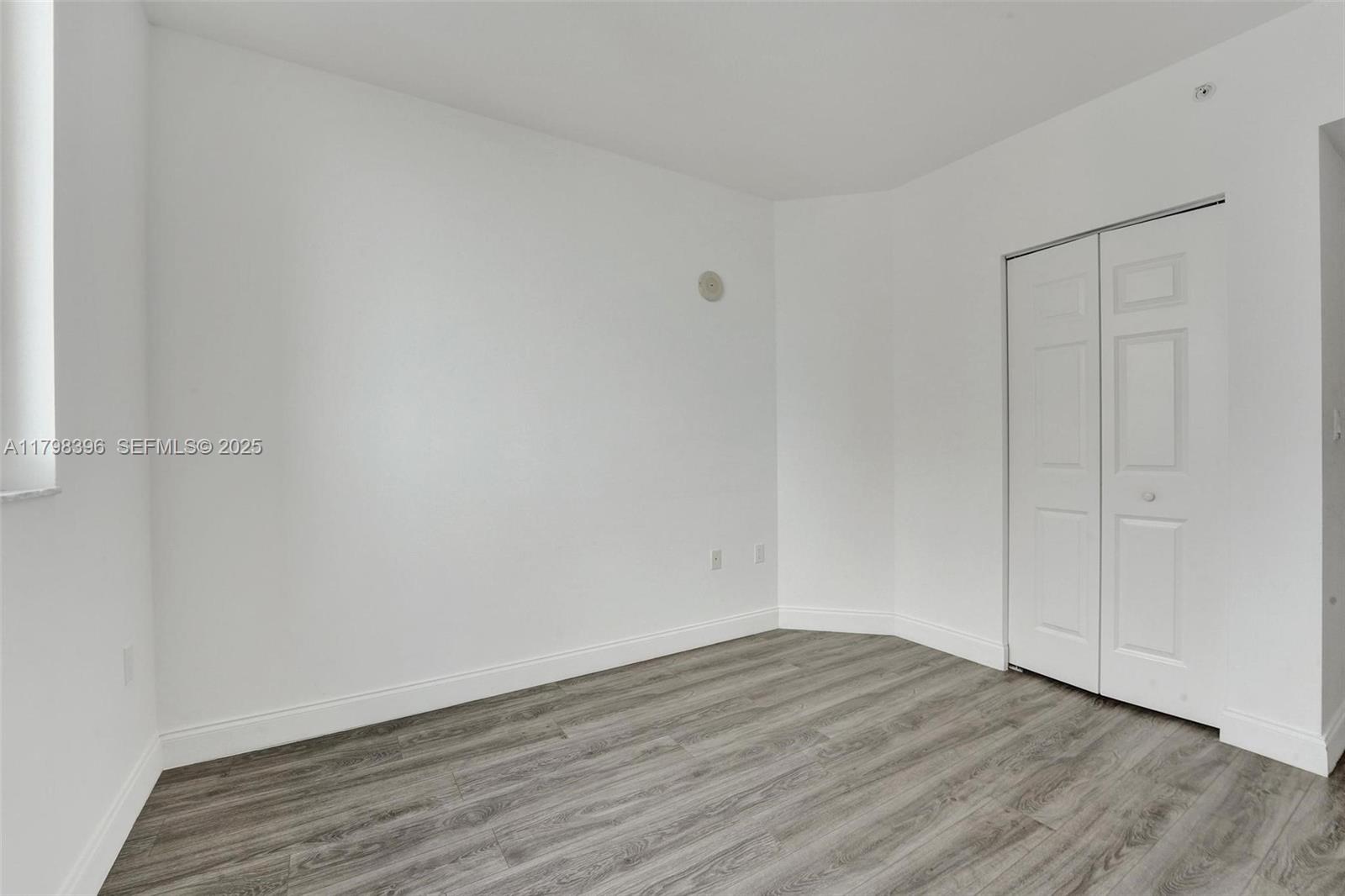 1745 E Hallandale Beach Boulevard 2105w Property Photo 23