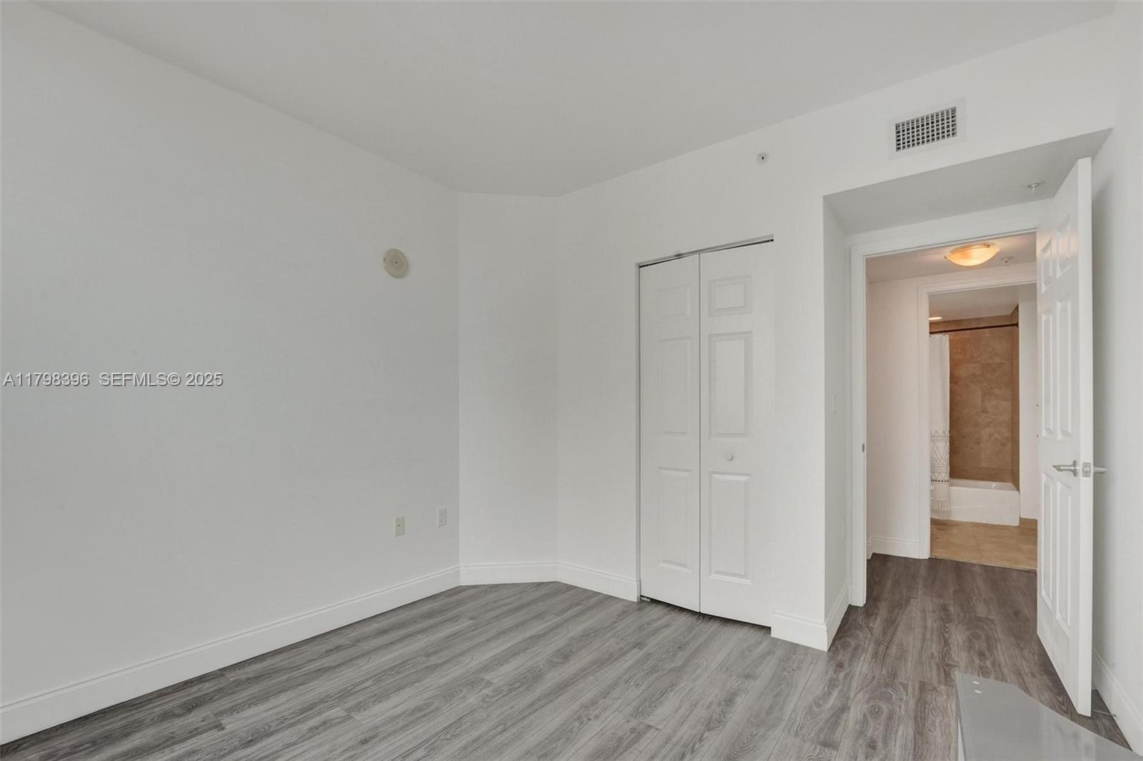 1745 E Hallandale Beach Boulevard 2105w Property Photo 24