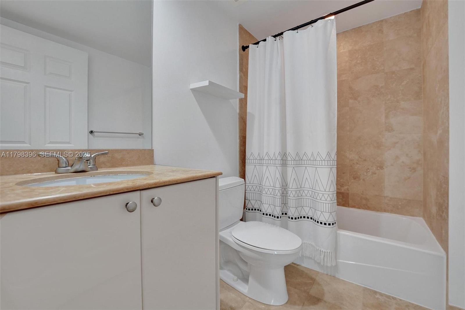 1745 E Hallandale Beach Boulevard 2105w Property Photo 28