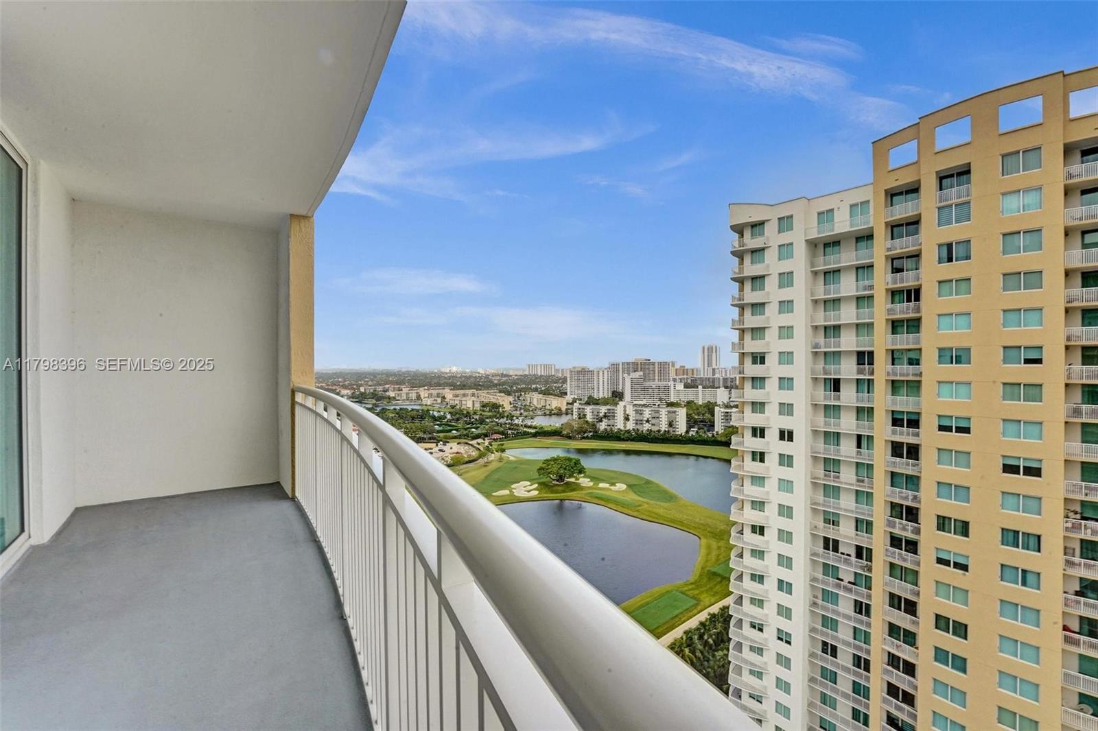 1745 E Hallandale Beach Boulevard 2105w Property Photo 30