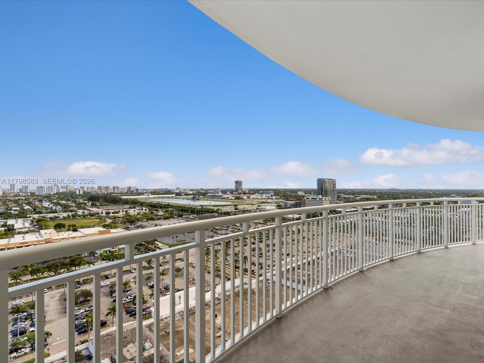 1745 E Hallandale Beach Boulevard 2007w Property Photo 12